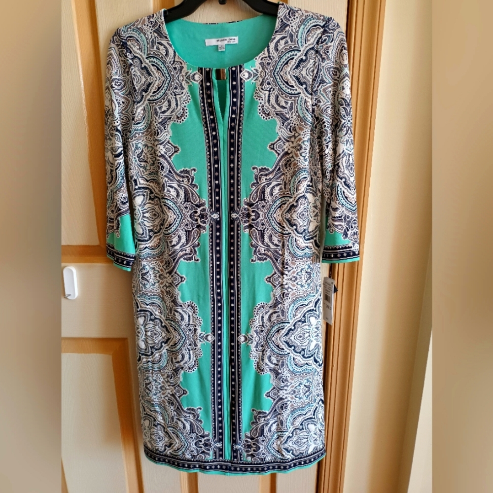 Turquoise dress (brand new)